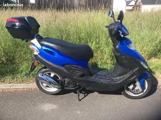 vends scooter kymco movie 125
