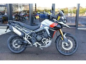triumph tiger 900 900 cc