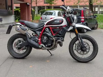 ducati scrambler desert sled bianco