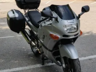 kawasaki zzr 600