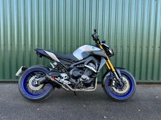 yamaha mt09 sp 2018 akrapovic can heated grips 22k new mot warranty