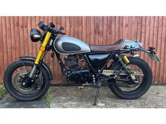 sinnis, bomber, 2020, 125 (cc)