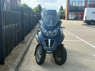 2009 piaggio mp3 mp3 400ie petrol automatic