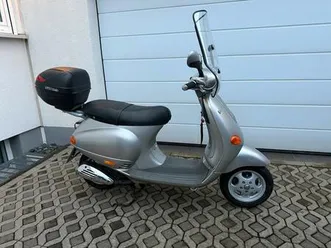 vespa et4 125