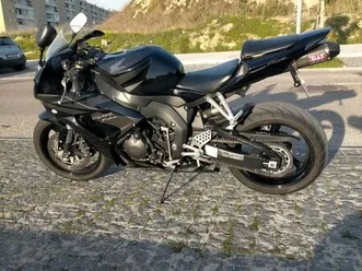 cbr1000rr impecável sacavém e prior velho