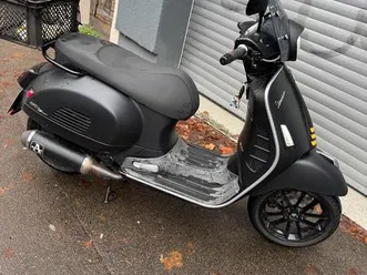 vespa 300 gts super tec matt schwarz… 2023