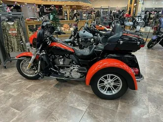 2020 harley-davidson® tri glide® ultra red & black