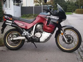 pd 06 transalp 600  made in japan 