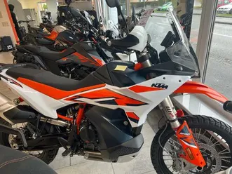moto neuve: ktm 890 adventure r