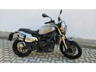 benelli leoncino 800 trail abs grigio