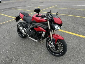 triumph speed triple s 1050, top zustand, ab mfk!