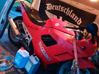 suzuki gsx 600. (evtl tausch)