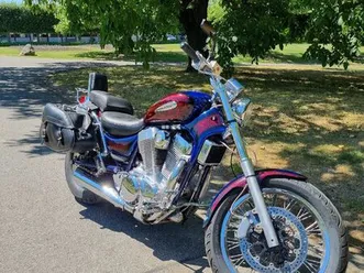 suzuki intruder 1400