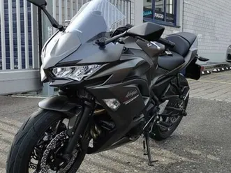 kawasaki ninja 650 (2022) – 35 kw a2 (68 ps offen), 2’307 km
