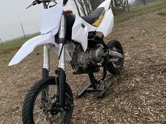 pitbike mrf 140 rcz przytuki