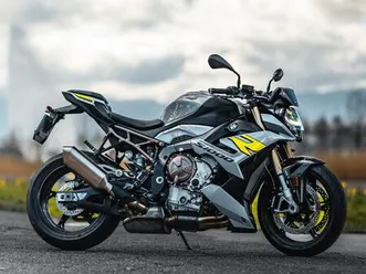 bmw s 1000 r, année 2022, état impeccable