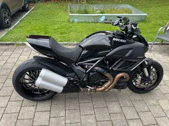 ducati diavel, top zustand, frisch ab service, super preis!