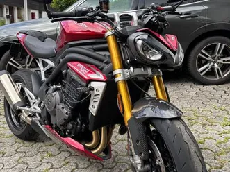 triumph speed triple 1200 rs – neuwertig, aus erster hand