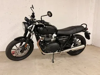 triumph speed twin 900 (gedrosselt 35 kw) mit viel zubehör