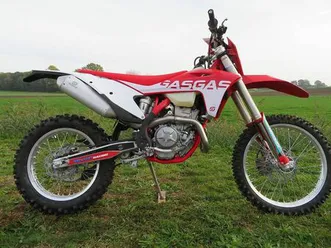 moto d'enduro gasgas ec350f 2022