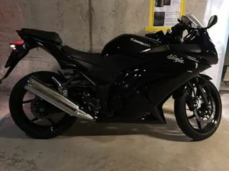 kawasaki ninja 250r