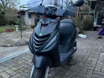 piaggio zip 4t scooter te koop — scooters | yamaha — marktplaats