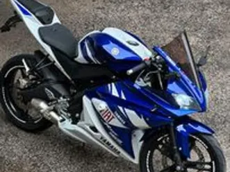 yamaha yzf-r125 race replica