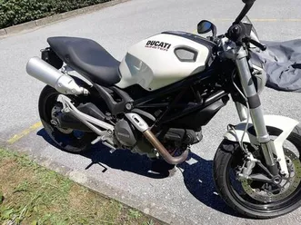 ducati monster 696 de 2009, expert.été 2025