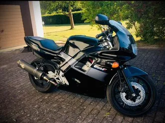 honda cbr 600 pc25, sehr guter zustand, viele umbauten…
