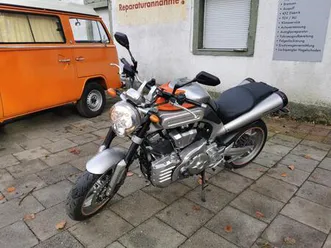 yamaha mt01 1.hand akrapovic auspuffanlage silber matt