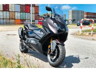 yamaha t-max 560 tech max