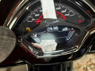 super 300 akrapovic edition