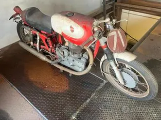 gilera saturno 500