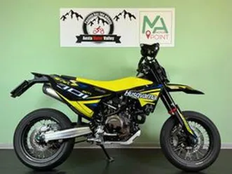 husqvarna 701 4'000 km garantita e finanziabile