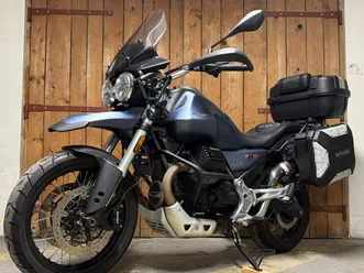 moto guzzi v85 tt équipée travel