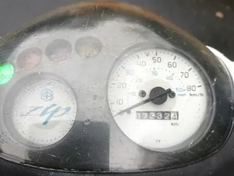 scooter zip 50 2 temps