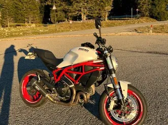 ducati monster 797 a2