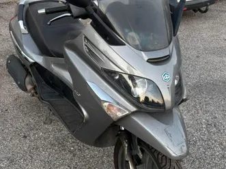 125 piaggio x evo ◊ contrôle technique valide xevo scooter