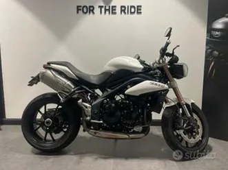 triumph speed triple 1050