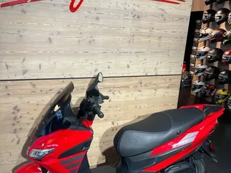 aprilia sxr 50 4t e5+ inkl. garantie// x-mas schnäppchen