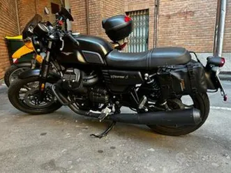 motoguzzi v7 stone