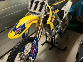 suzuki rmz 250