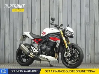 triumph speed triple 1200 rs