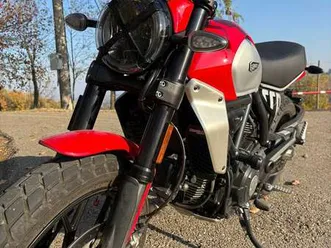 ducati scrambler icon red rosso