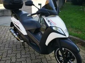 peugeot geopolis 400 - 2011