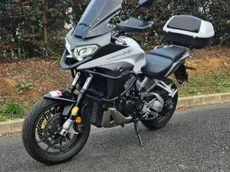 vfr 800 x crossrunner