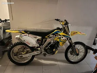 moto cross rmz 250