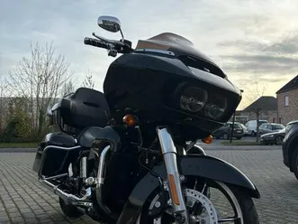 ② harley davidson road glide