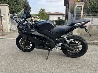 yamaha yzf-r125 nero