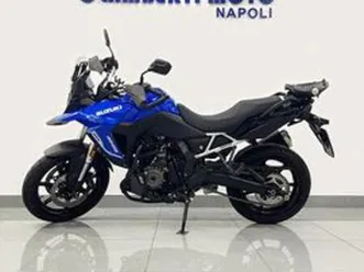 suzuki v-strom dl 800 2023 come nuova